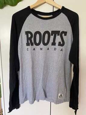 Roots Canada Baseball-Style Raglan T-Shirt Long Sleeve Size Small Men/Unisex